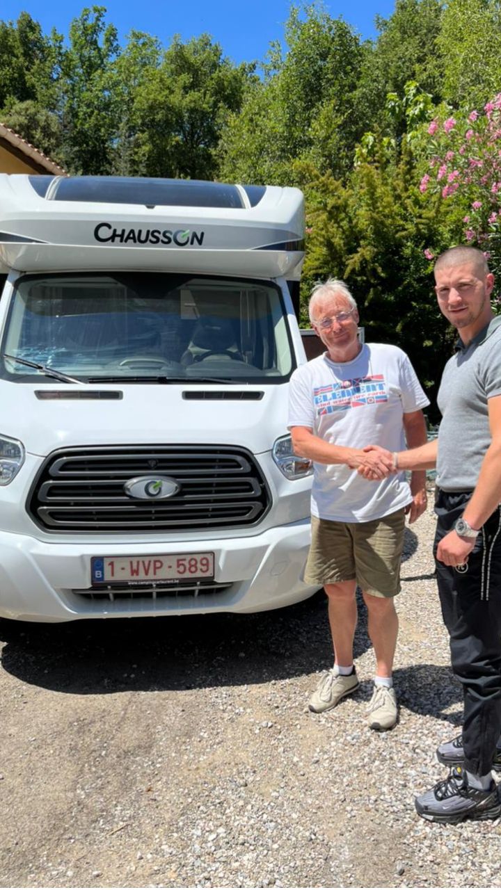 Client satisfait camping-car